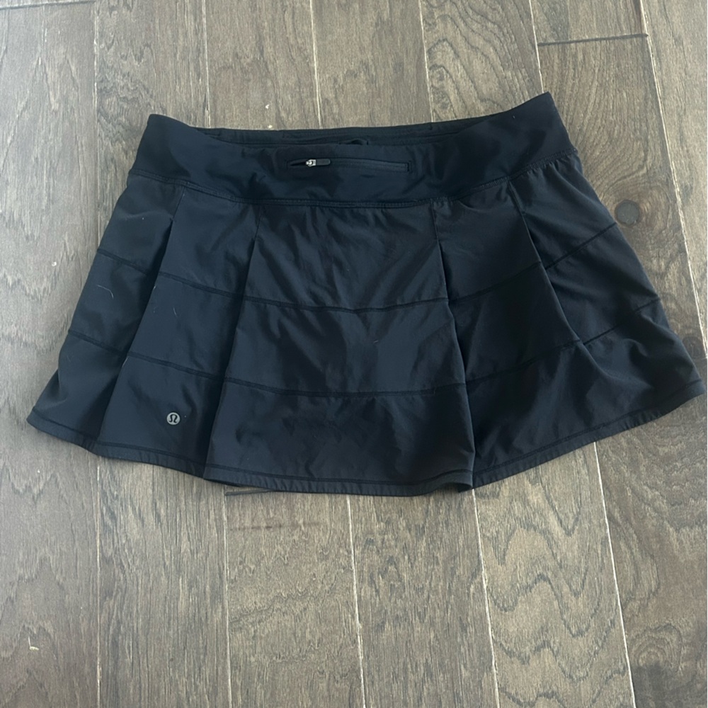 Lululemon Black Skirt with Shorts under Size 14 - Picture 3 of 7
